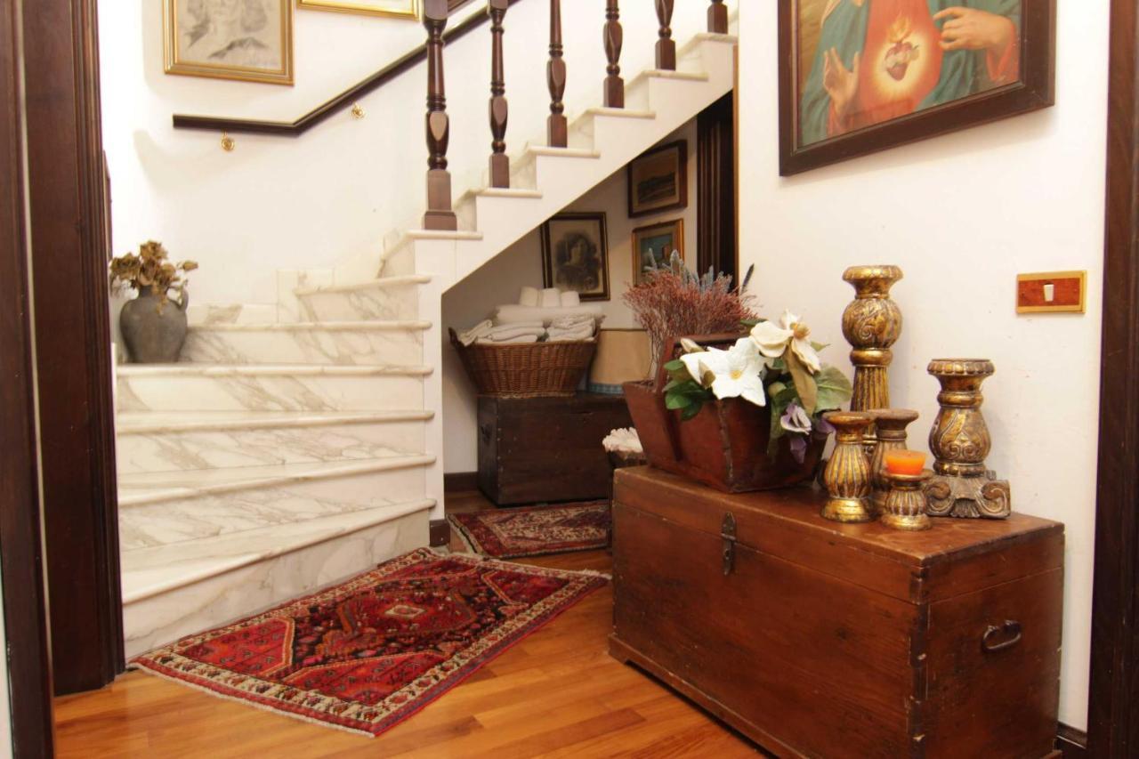 L'Arrocco Bed And Breakfast 马瑞纳迪卡拉拉 外观 照片